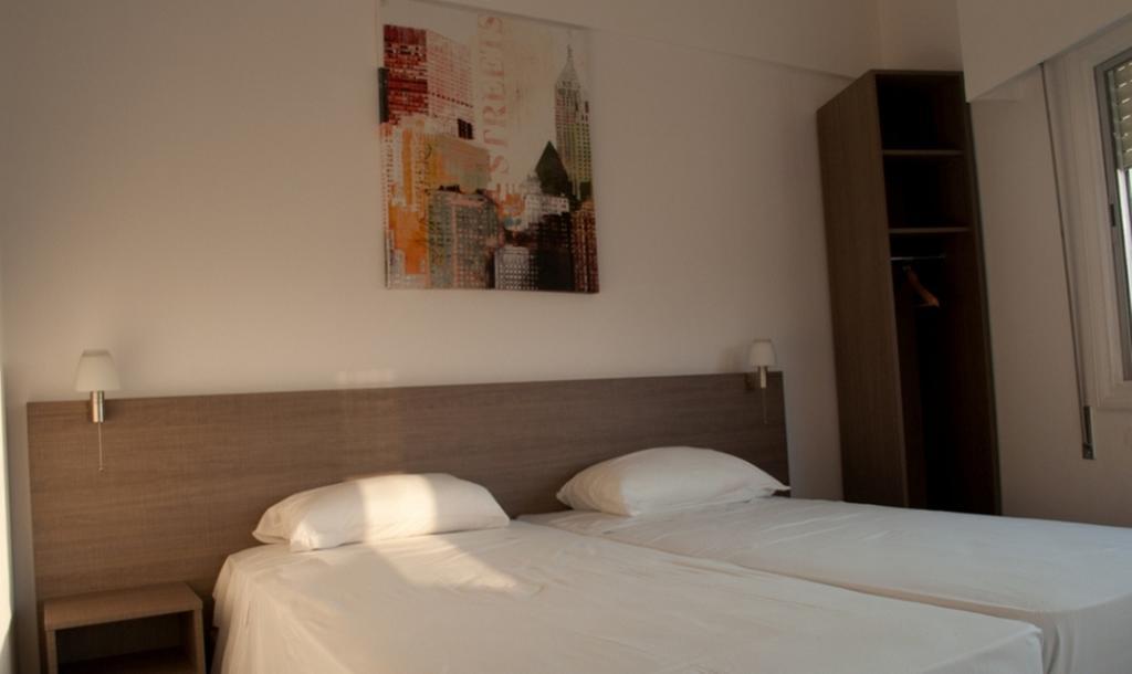 St. George Rent Rooms Larnaca Buitenkant foto