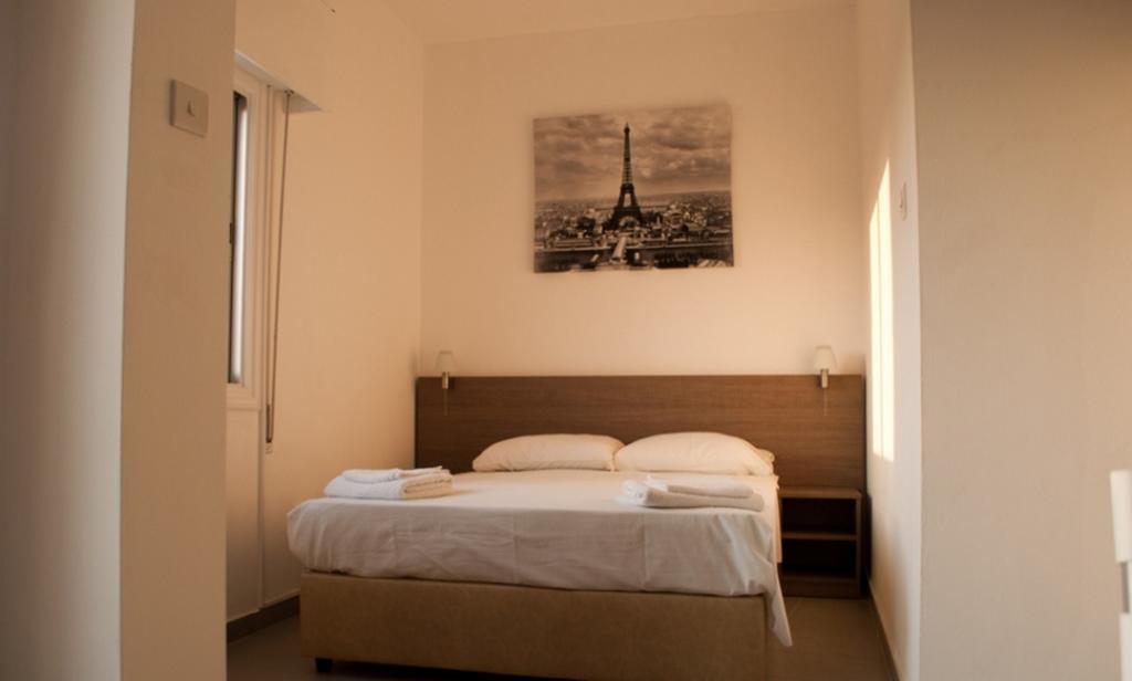 St. George Rent Rooms Larnaca Buitenkant foto