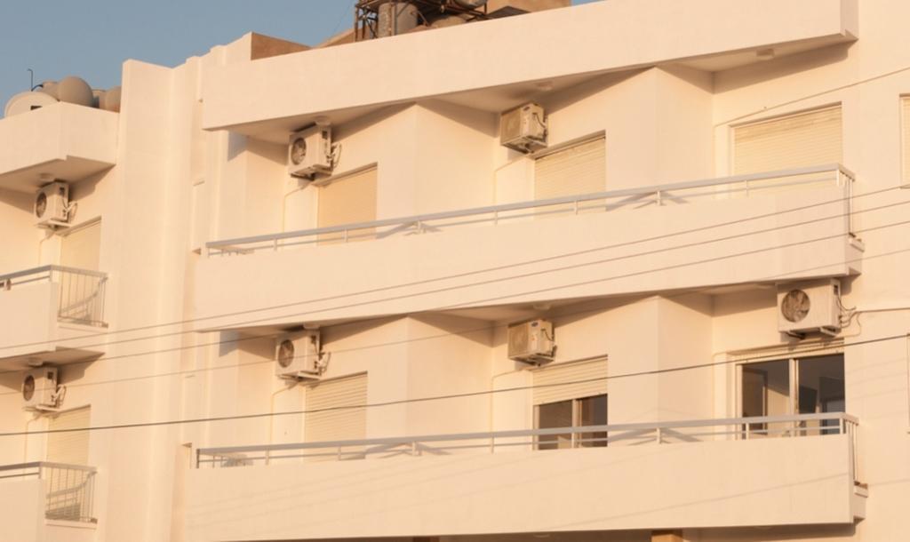 St. George Rent Rooms Larnaca Buitenkant foto