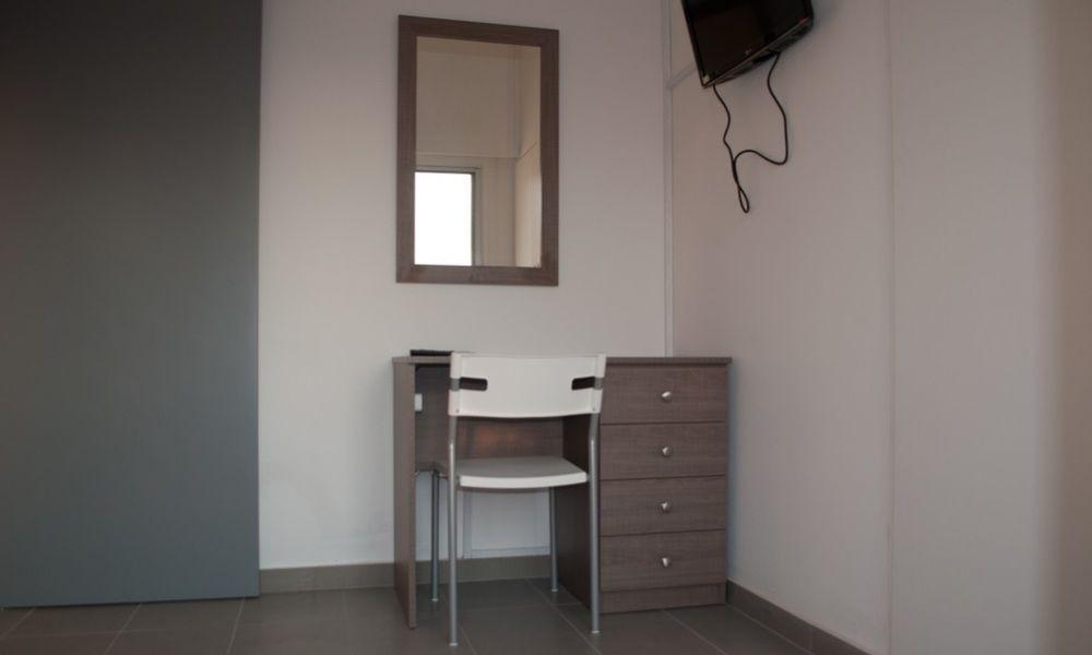 St. George Rent Rooms Larnaca Buitenkant foto