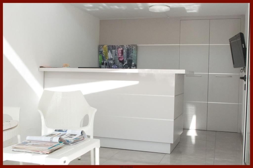 St. George Rent Rooms Larnaca Buitenkant foto